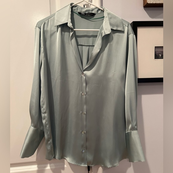 Zara Blouse - Picture 1 of 2